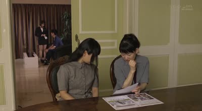 stars-312结婚典礼进行时被新郎要求强制中出的婚礼策划人-户田真琴