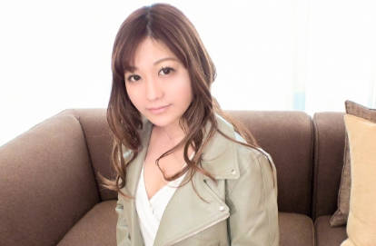 siro-4461逐渐羞耻的大姐姐临近结婚明明有恋人了却还是瞒着他偷偷的不伦