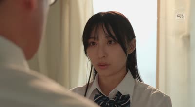 SNOS-036被老师<span style="color: #ff5b82">强</span><span style="color: #ff5b82">奸</span>的清纯图书管理员让她一次又一次地达到高潮-新木希空