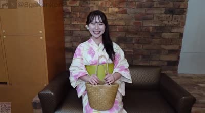 FC2PPV-4520386美人医<span style="color: #ff5b82">学</span><span style="color: #ff5b82">生</span>爱情酒店初生性交体验
