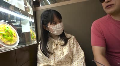 FC2PPV-3749826假扮大<span style="color: #ff5b82">学</span><span style="color: #ff5b82">生</span>申请私人拍摄的离家少女