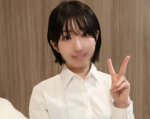 FC2PPV-4809088下班后与老板的秘密约会