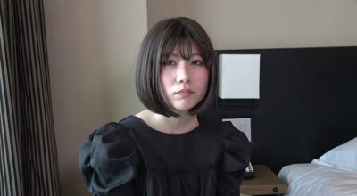 FC2PPV-1716939长得像有吉霞<span style="color: #ff5b82">的</span>美女首次爆浆爆菊