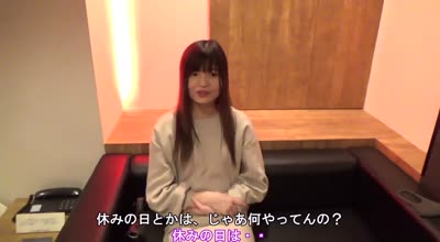 FC2PPV-1692354文学系20岁美女