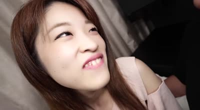 FC2PPV-4810982轻松搞定一个经验不足的年轻素人少妇