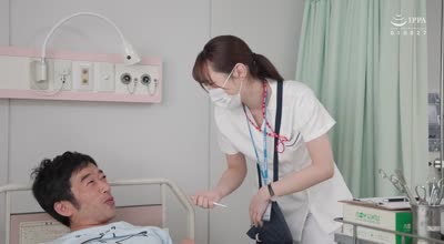 AKDL-319 顔面接吻 ～唾液まみれのキスに目覚めてしまった看护师～ 五十岚清华