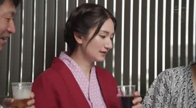 JUR-021 慰安旅行NTR ～性欲を持て余した会社の上司どもに妻が轮●された…～ 木村玲衣