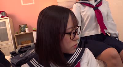HUNTC-323 逆セーラー反逆同盟 校内で暴走する勃起チ○ポに反旗を翻し、セクハラ男子生徒を成败ファック！
