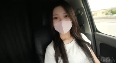FC2PPV-3825293-超有名望的女大<span style="color: #ff5b82">学</span><span style="color: #ff5b82">生</span>野外公开性爱
