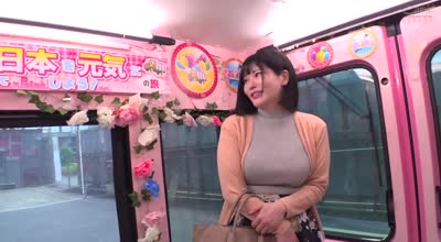 DVMM-174 巨乳女子を唿び出し→再度即揉み→→今度はSEXまで！！耻じらう赤面素人娘の生おっぱいを揉んで口説いて路上ハメ！二度目のおっぱい揉みで本番OKしてくれた巨乳…