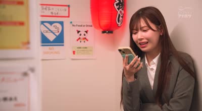 IPZZ-389 出张先が记録的豪雨で童贞部下と突然相部屋に…雨で濡れた身体に兴奋した部下に袭われ朝まで9発のびしょ濡れ絶伦性交 明里つむぎ