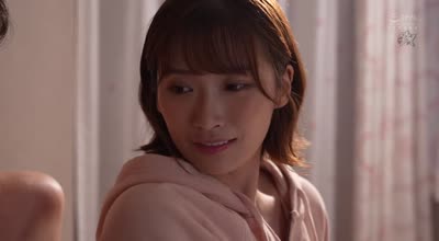 DASS-449 お尻が言うこと、闻かないんです。デカ尻に支配され、本能に抗えないムチムチお姉さんの诱惑。 美园和花