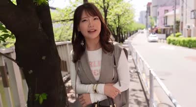 FC2PPV-4804573-开朗又淫荡的大胸美发师