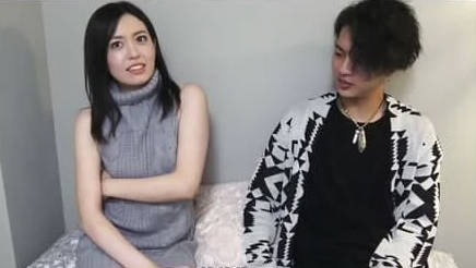 FC2PPV-1596898-美丽的黑发女孩