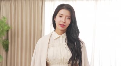 EYAN-210 海外から紧急帰国 パ○コレ出场アジアンモデルがバキバキBODY引っ提げて鲜烈のAVデビュー 东云つばき