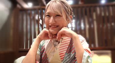 <span style="color: #ff5b82">学</span><span style="color: #ff5b82">生</span>にも容赦なし、中出し种付けSEX