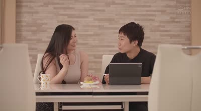 JUQ-646 卒业式の后に…大人になった君へ义母からの赠り物―。 椎名ゆな