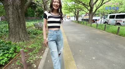 MFC-284 しゃぶり尽くせない无类のタワー美脚×公衆の面前で変态プレイを楽しむ美形<span style="color: #ff5b82">女</span>子【しのP(派遣社员)】【中出し】【顔射】【高身长スレンダー美BODY】【5人のパパを持