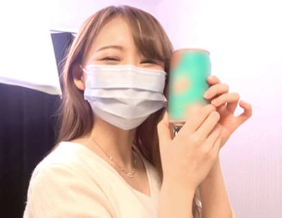 DOCS-009 <span style="color: #ff5b82">女</span>优レベルで可爱い子のフェラが本気で凄い♪デカ乳首&肉厚巨尻の激エロ美人JDとほろ●いSEX！自ら喉奥までちんこ丸呑みディープスロート！！