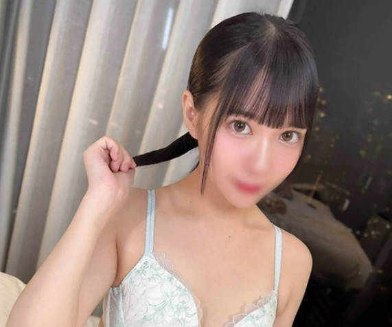 FC2PPV-4848181-干净整洁的女大学生