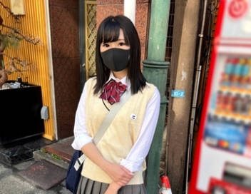 IND-131 顔出し【个人撮影】レンタルルームで密着SEX_クールな制服女子と中出しSEX配信
