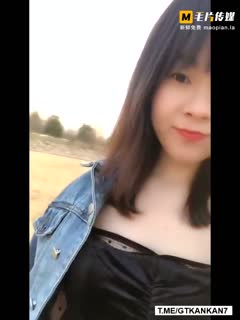 露出癖好淫妻完美露脸扩阴器调教！被爆操流白浆~mp4