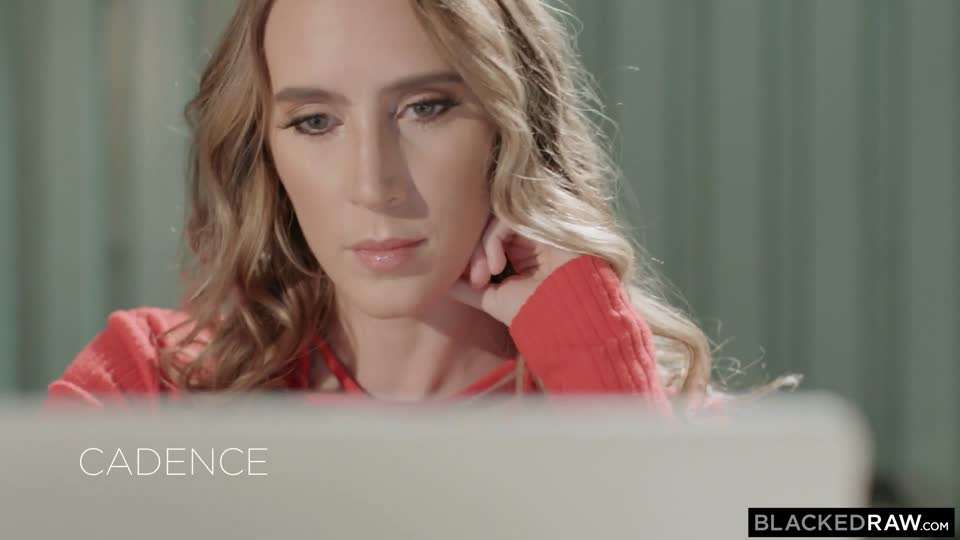 不穿内裤<span style="color: #ff5b82">勾</span><span style="color: #ff5b82">引</span>黑哥#白虎#骚逼#人妻#挑逗#舔逼#露出#性交