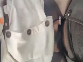 真实快手网红『芬姐』和公公乱伦视频曝光！网红少妇给榜一发和公公偷情视频 4